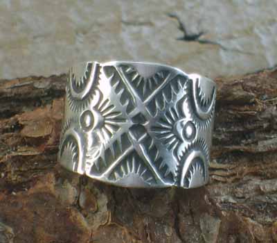 Native American Sterling Band - sz 10